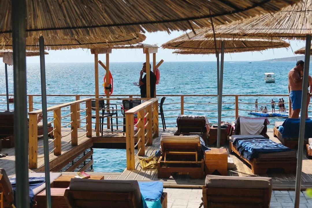 Jad Rooms Sarande Ngoại thất bức ảnh